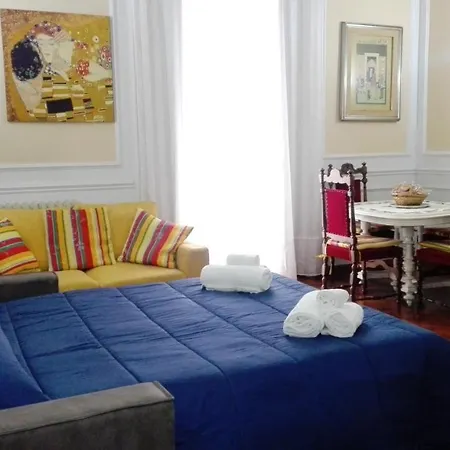 Elegante Centro Storico Apartment Catania